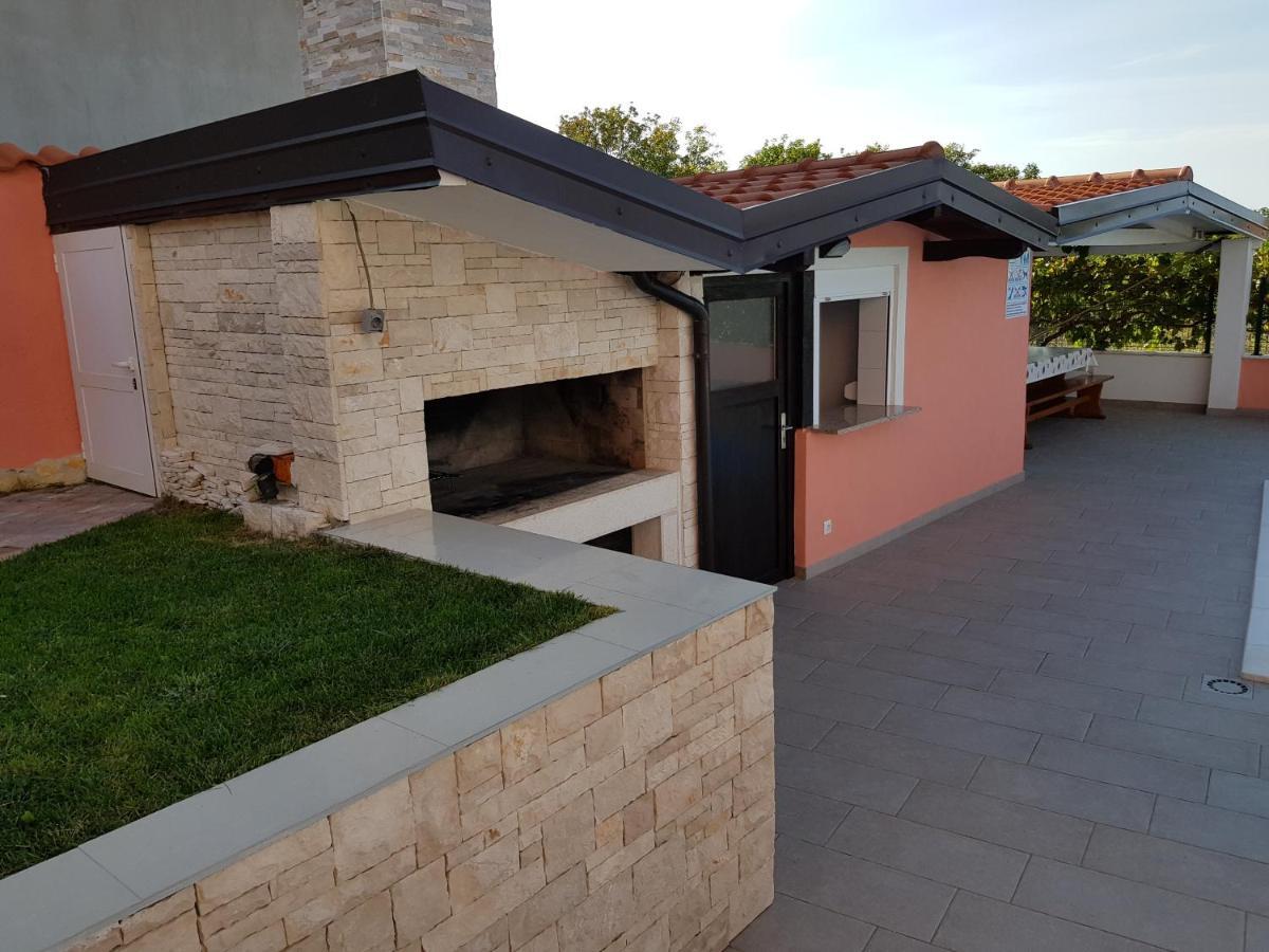 Ferienhaus Bucic 부제 외부 사진